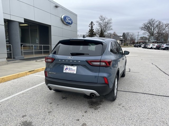 Certified 2024 Ford Escape Active w/ Cold Weather Package image 15