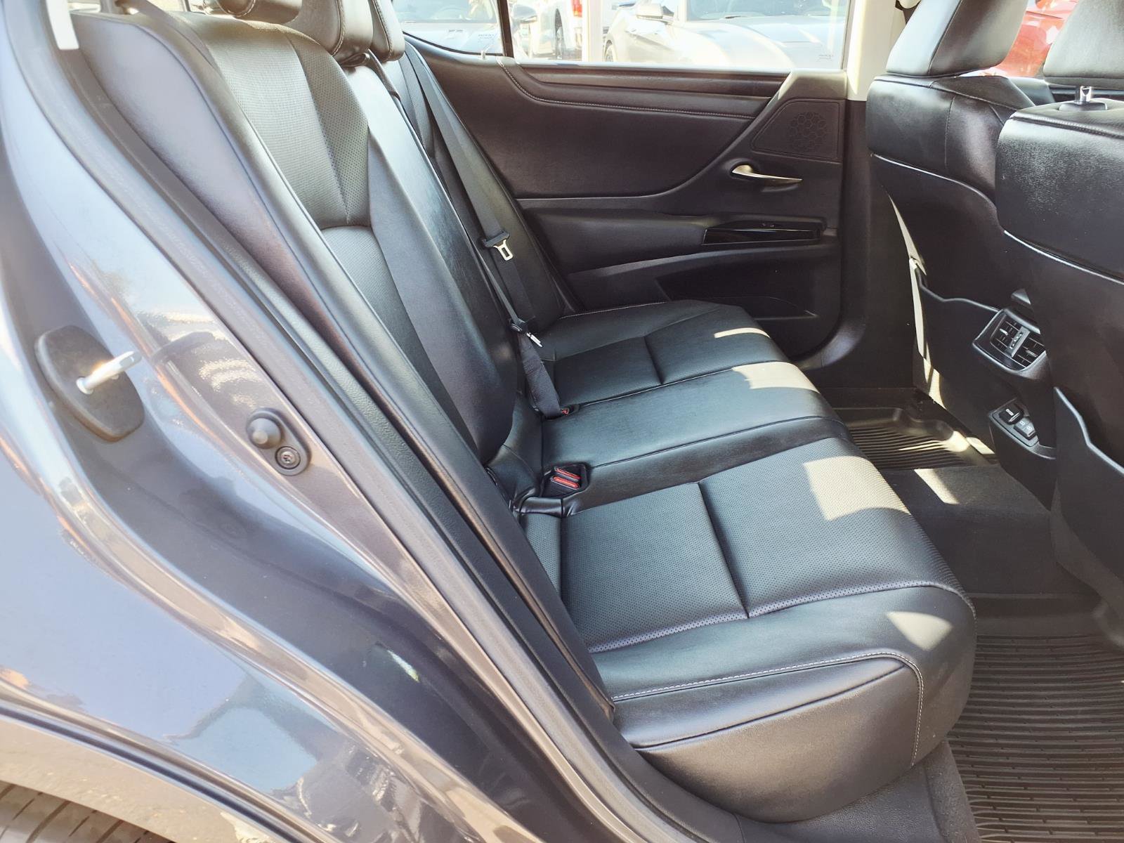 Used 2023 Lexus ES 250 w/ Premium Package AWD/4WD image 14