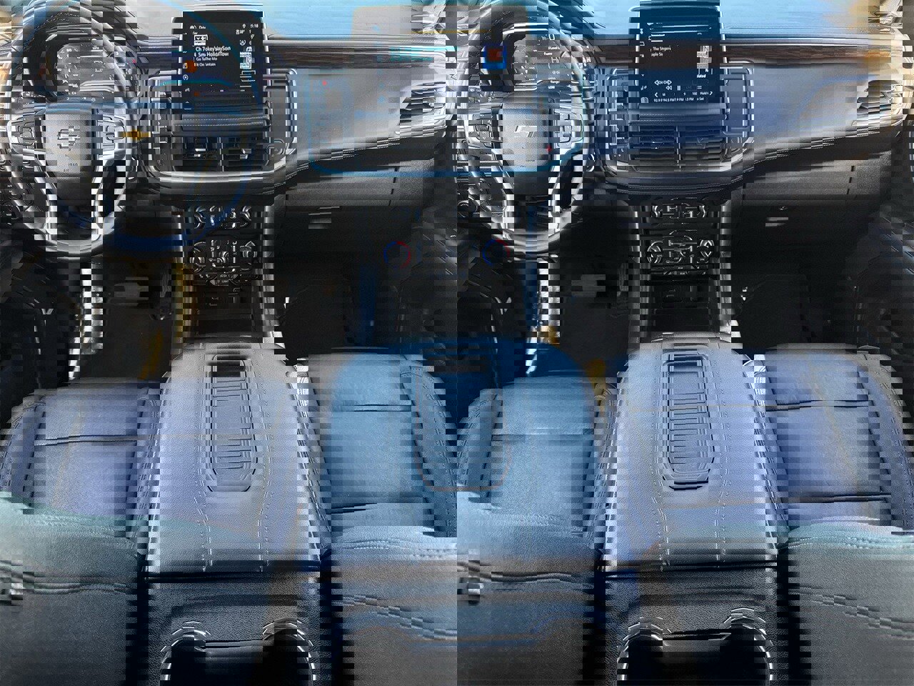 Used 2023 Chevrolet Tahoe LT w/ Luxury Package image 10