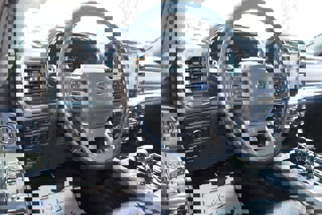 Certified 2022 Ford F150 Lariat w/ Trailer Tow Package image 15