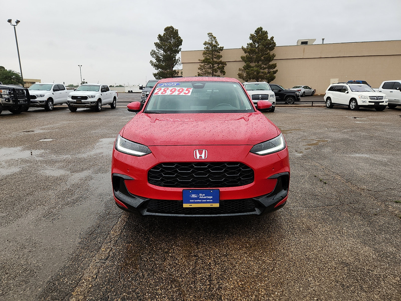 Used 2025 Honda HR-V EX-L image 2