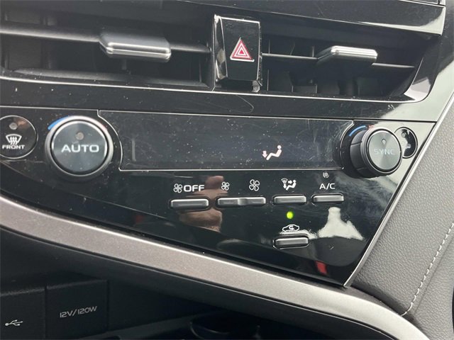 Used 2023 Toyota Camry XSE image 33