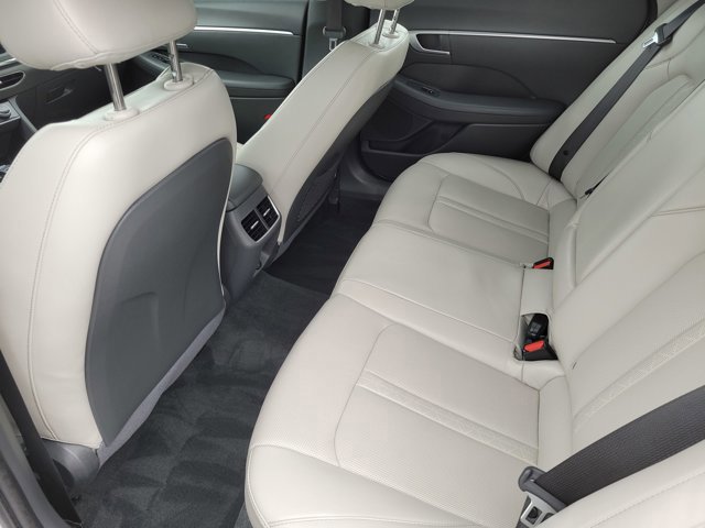 Used 2020 Hyundai Sonata SEL w/ Premium Package image 11