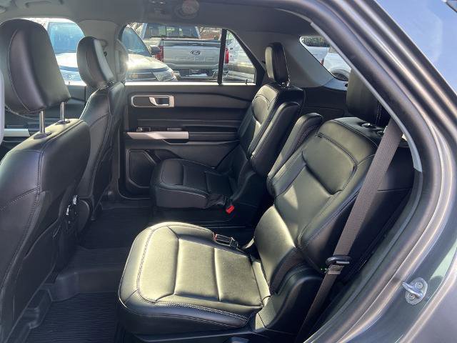Certified 2022 Ford Explorer XLT w/ Equipment Group 202A image 21