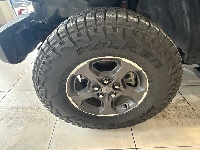 Used 2021 Jeep Gladiator Rubicon w/ Trailer Tow Package image 25