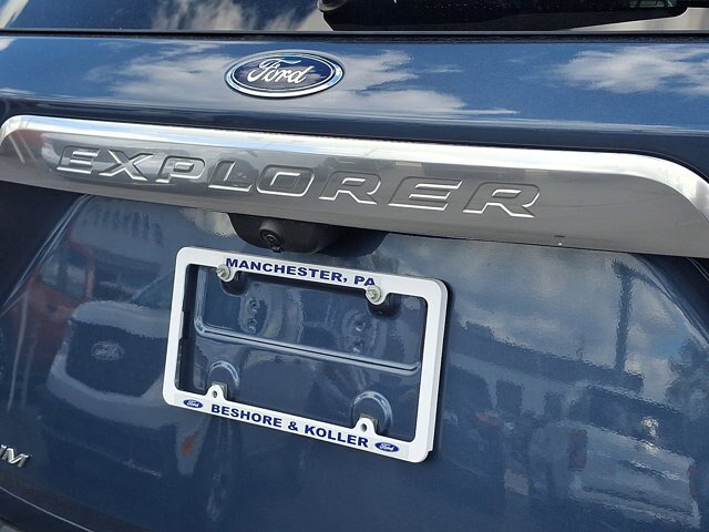 Certified 2020 Ford Explorer Platinum w/ Premium Technology Package AWD/4WD image 33