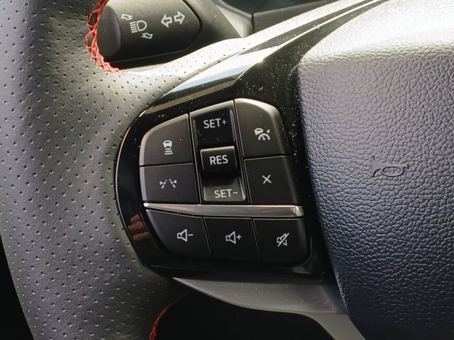 Certified 2025 Ford Explorer ST-Line w/ Premium Package AWD/4WD image 9