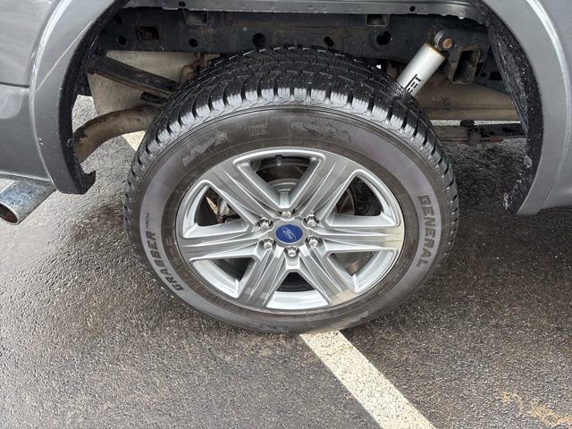 Certified 2019 Ford F150 Lariat w/ Equipment Group 502A Luxury image 10