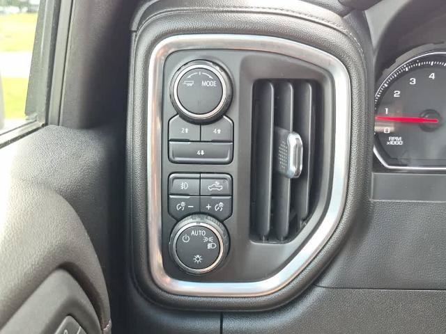 Used 2022 Chevrolet Silverado 3500 LT w/ Convenience Package AWD/4WD image 17