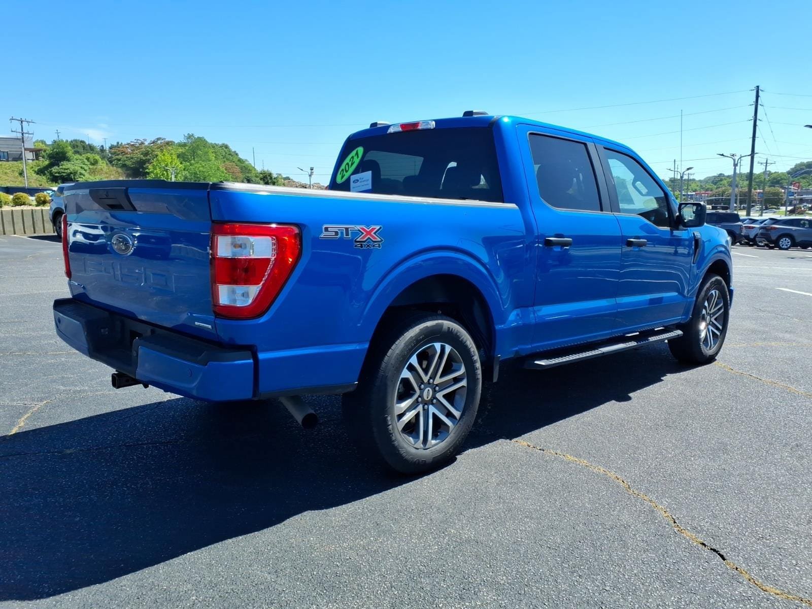 Certified 2021 Ford F150 XL w/ STX Appearance Package AWD/4WD image 9