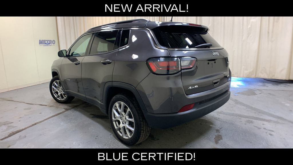 Used 2022 Jeep Compass Latitude w/ Sun and Sound Group AWD/4WD image 5