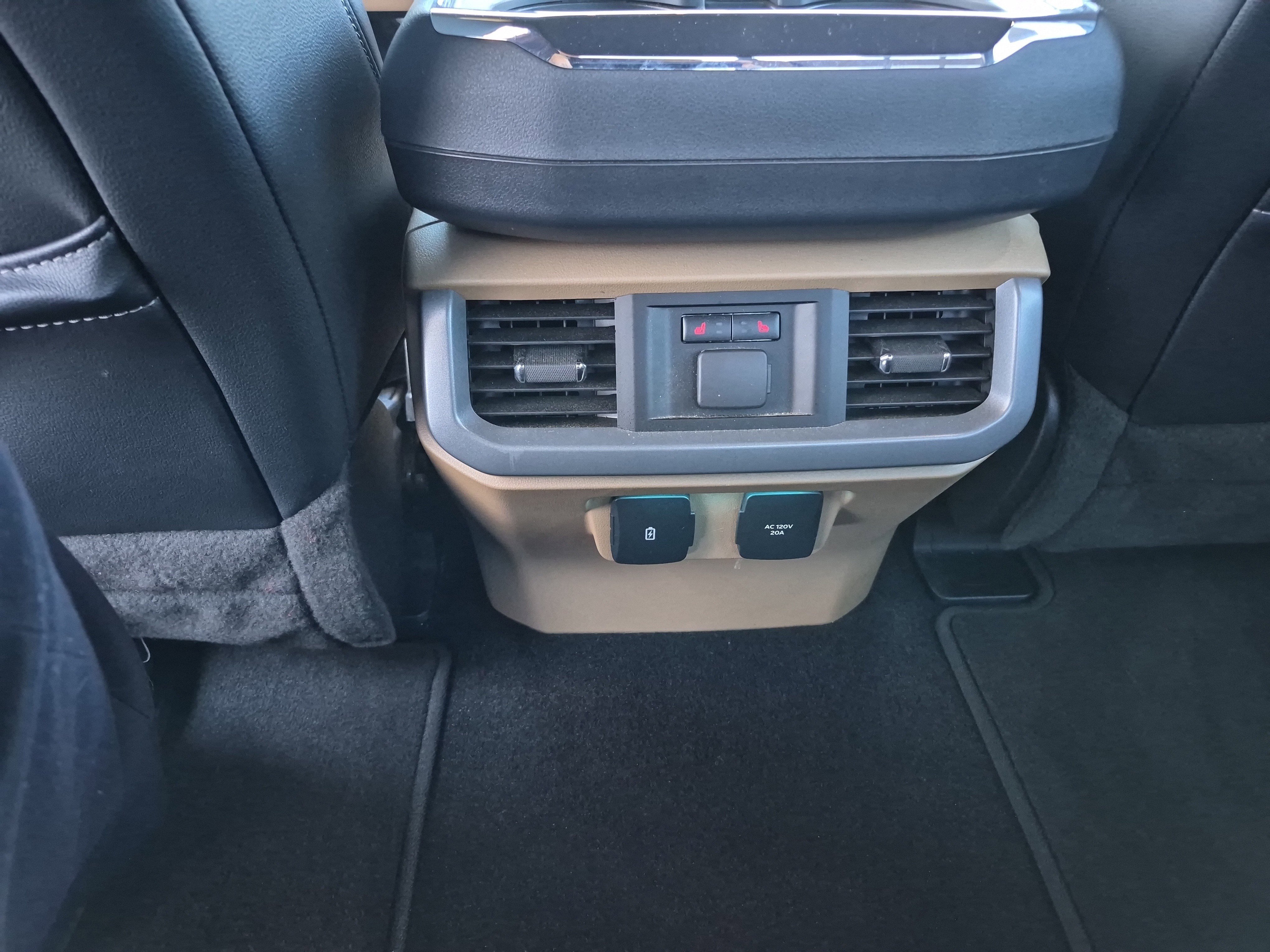 Certified 2023 Ford F150 Lariat w/ Equipment Group 502A High image 21