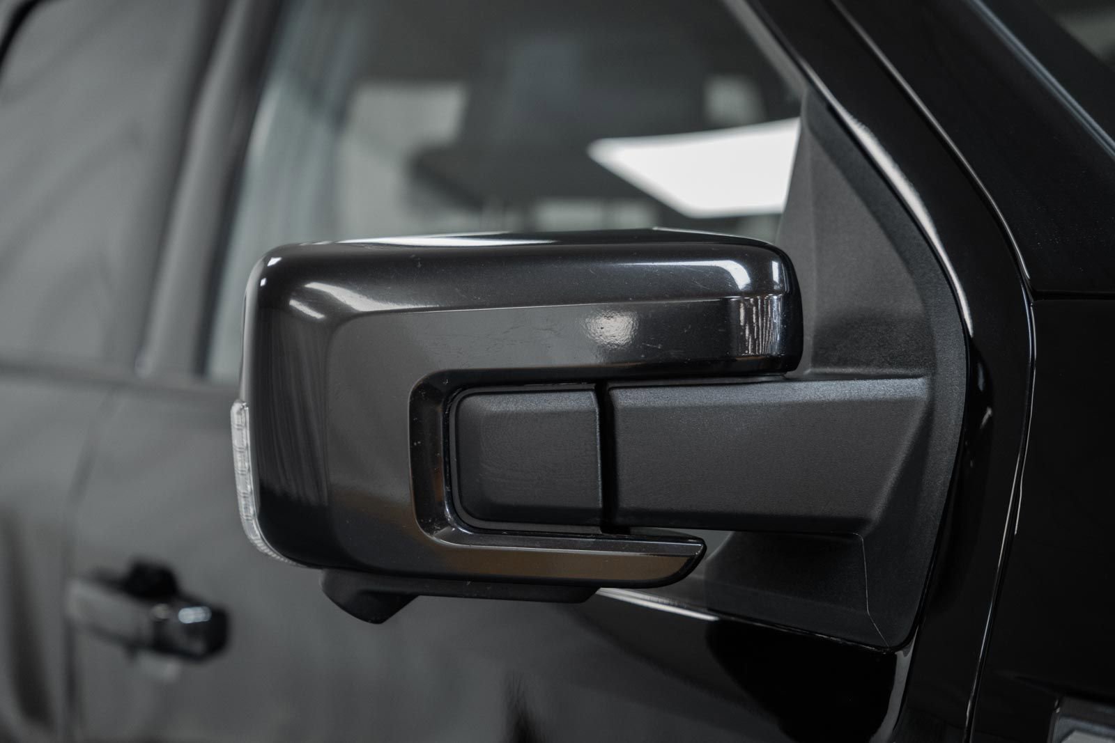 Certified 2023 Ford F150 Lariat w/ Equipment Group 502A High image 21