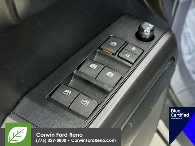 Used 2022 Toyota Tacoma TRD Off-Road w/ TRD Premium Off Road Package AWD/4WD image 22