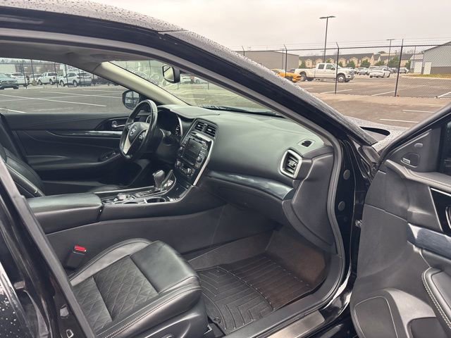 Used 2020 Nissan Maxima Platinum w/ Sport Mat Group image 8