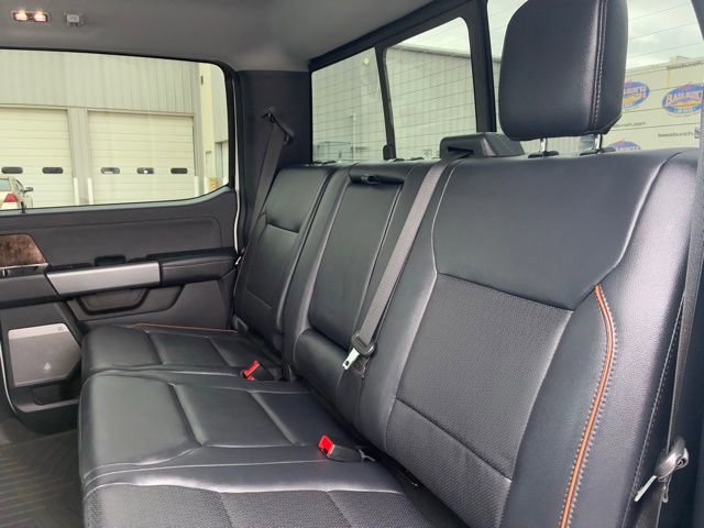 Certified 2025 Ford F250 Lariat w/ Black Appearance Package image 9