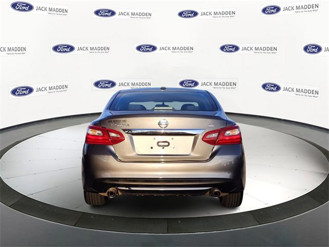 Used 2018 Nissan Altima 2.5 SV image 3