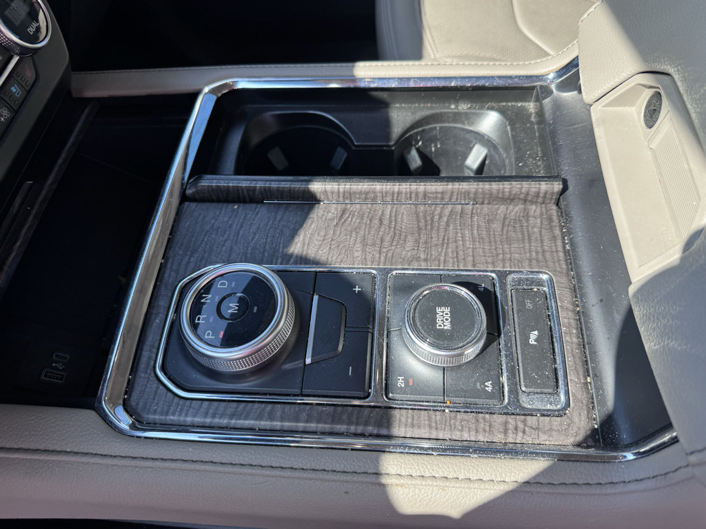 Certified 2021 Ford Expedition Limited AWD/4WD image 16
