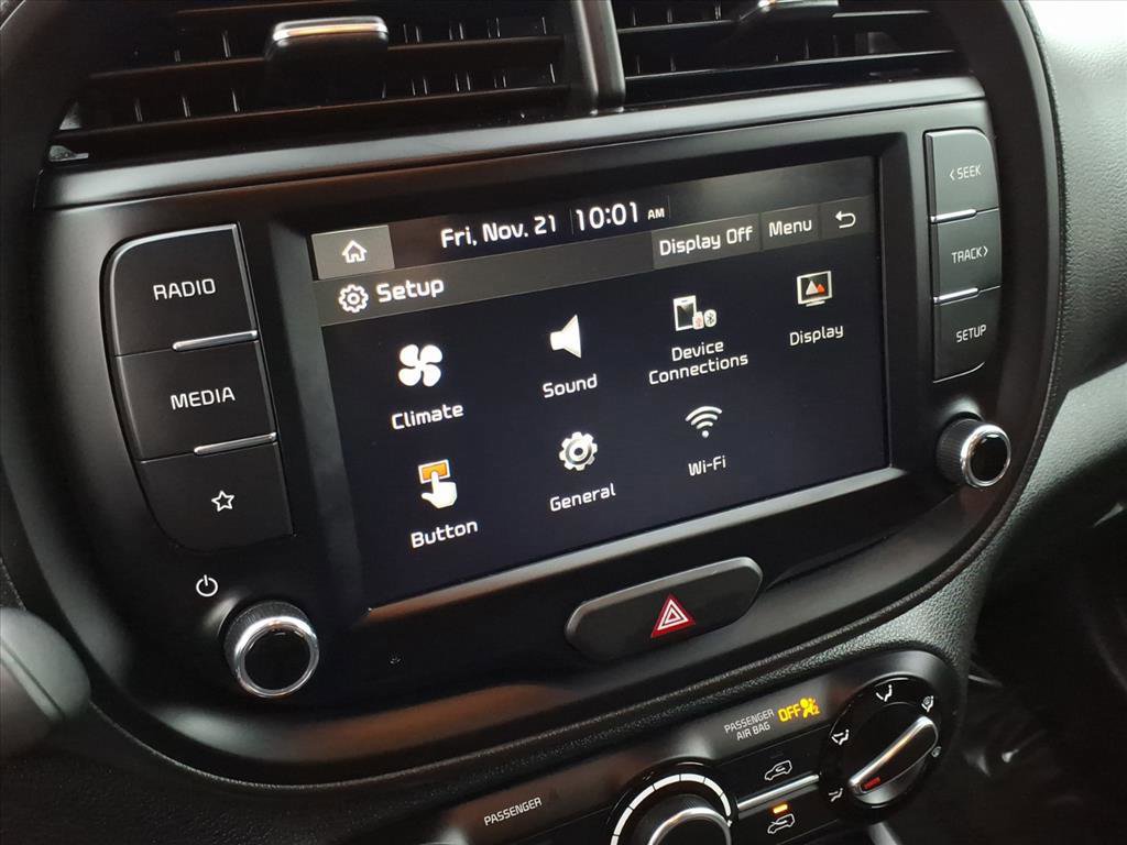 Used 2023 Kia Soul LX w/ LX Technology Package image 21