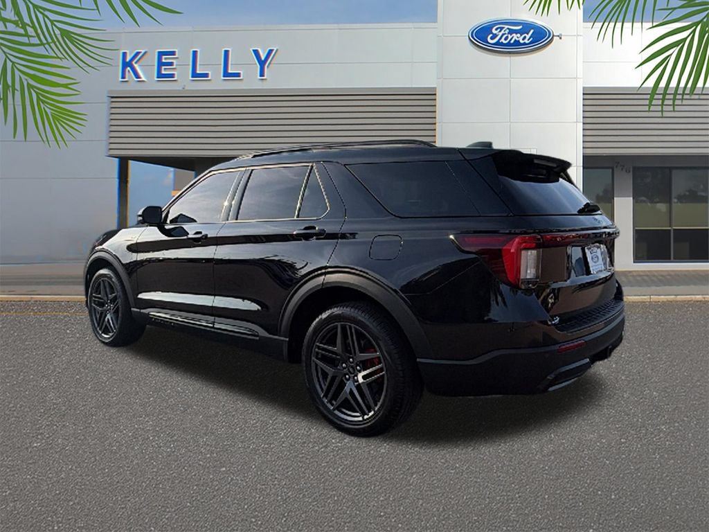 Certified 2025 Ford Explorer ST-Line w/ Premium Package AWD/4WD image 3