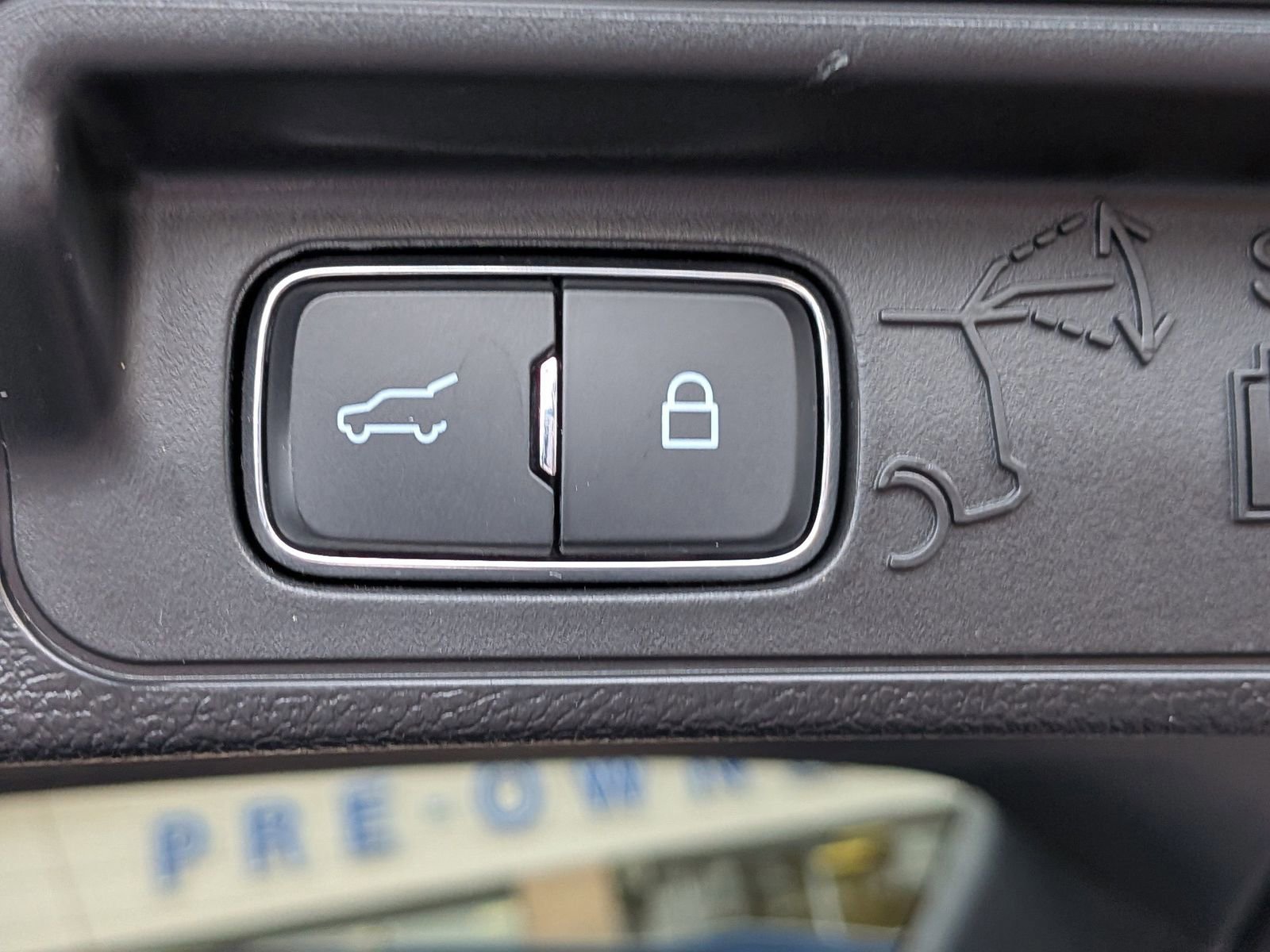 Certified 2024 Ford Explorer ST-Line w/ Class IV Trailer Tow Package image 15