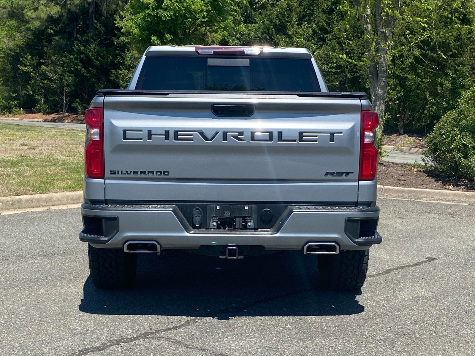 Used 2024 Chevrolet Silverado 1500 RST w/ Convenience Package II image 5