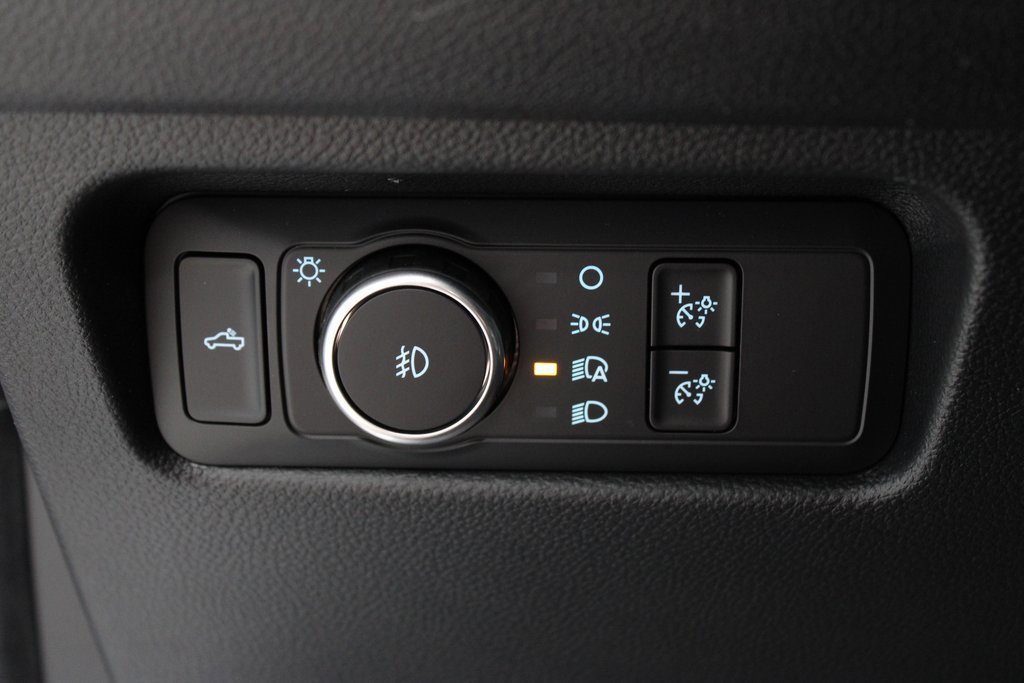 Certified 2025 Ford Ranger XLT w/ Equipment Group 301A High image 28