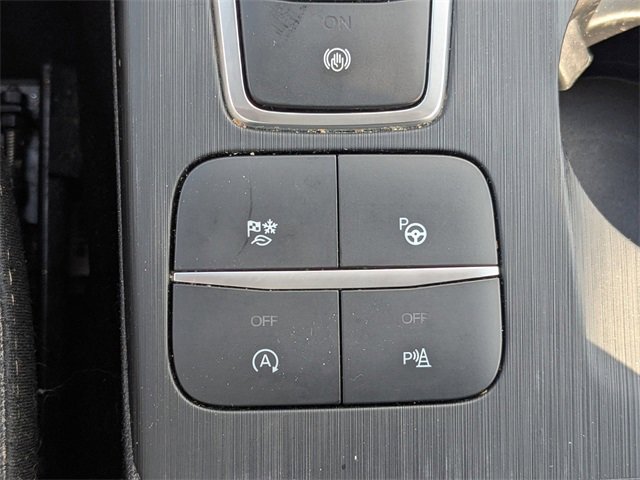 Certified 2022 Ford Escape Titanium w/ Titanium Elite Package image 22