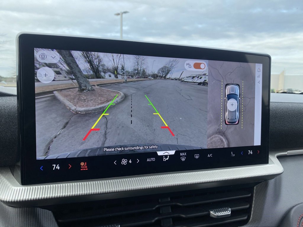 Certified 2025 Ford Explorer ST-Line image 21