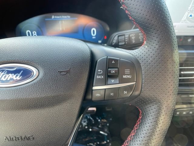 Certified 2023 Ford Escape ST-Line Elite w/ Premium Technology Package AWD/4WD image 19