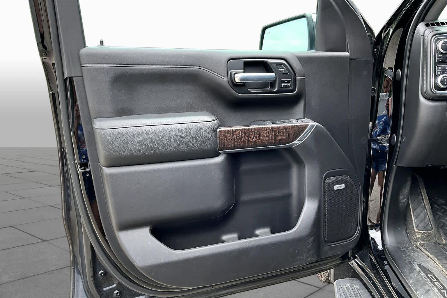 Used 2022 GMC Sierra 1500 Denali AWD/4WD image 22