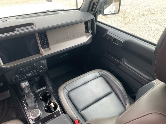 Certified 2025 Ford Bronco Outer Banks AWD/4WD image 27