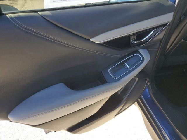 Used 2020 Subaru Outback Limited image 24