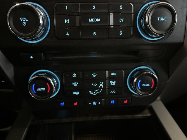 Certified 2017 Ford F250 Lariat w/ Chrome Package image 20