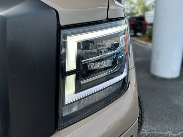 Used 2021 Nissan Titan PRO-4X w/ Off Road Protection Package AWD/4WD image 9