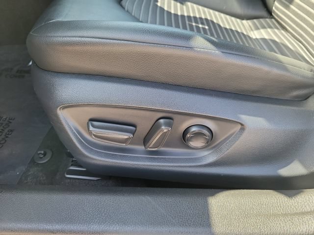 Used 2023 Toyota Camry SE FWD image 21