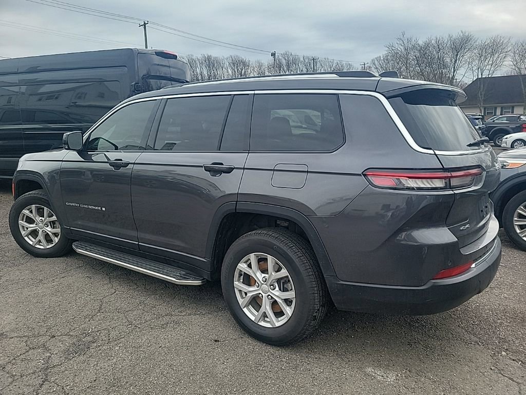 Used 2023 Jeep Grand Cherokee L Limited image 4