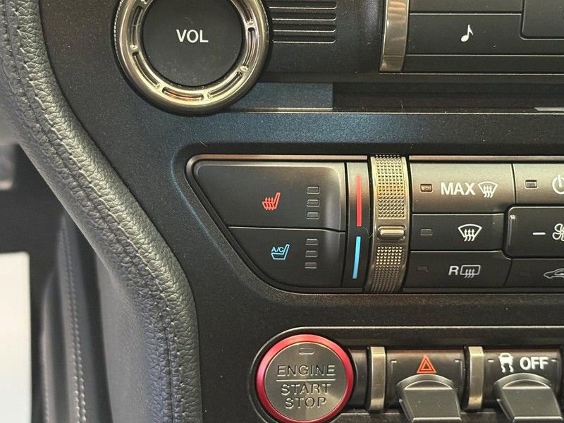 Certified 2020 Ford Mustang Shelby GT350 w/ Technology Package image 18