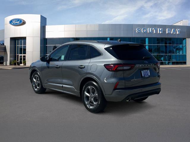 Certified 2023 Ford Escape ST-Line w/ Tech Pack #1 FWD image 3