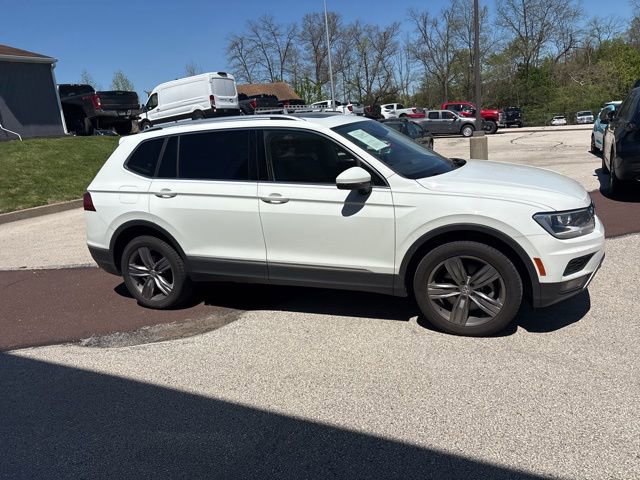 Used 2021 Volkswagen Tiguan SEL AWD/4WD image 23