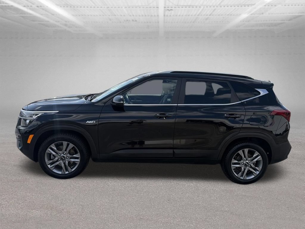 Used 2021 Kia Seltos S AWD/4WD image 6