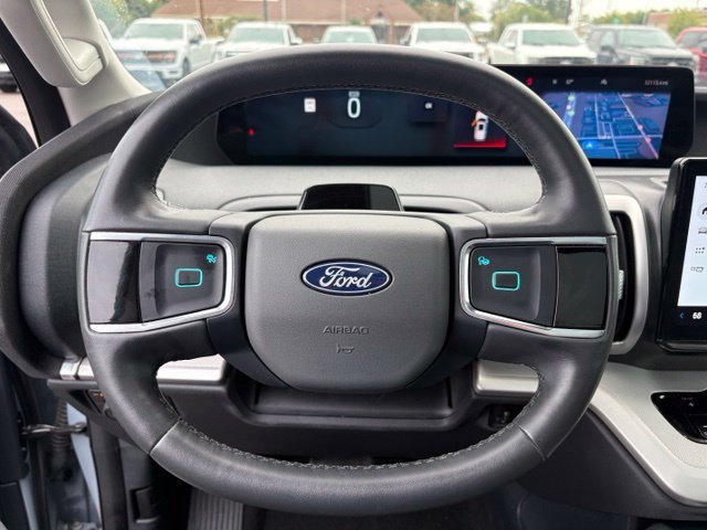 Certified 2025 Ford Expedition Active AWD/4WD image 21