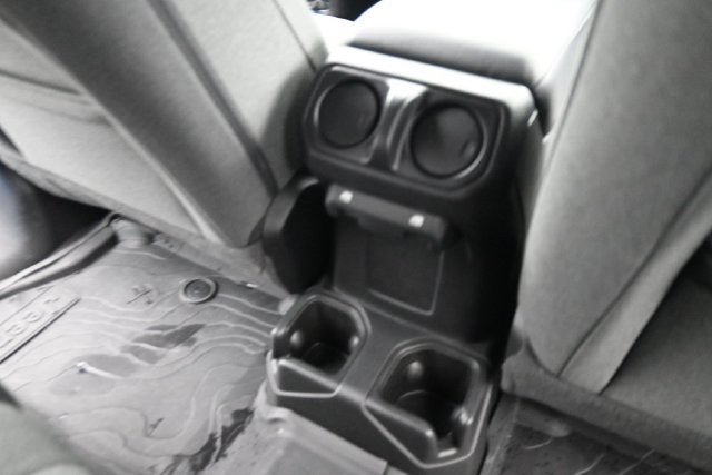Used 2025 Jeep Wrangler Unlimited Sport AWD/4WD image 20