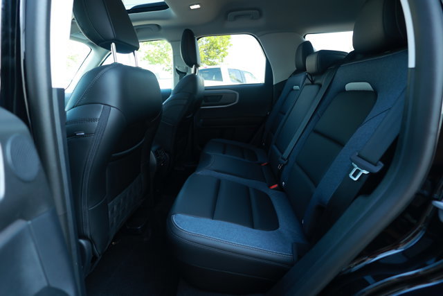 Certified 2025 Ford Bronco Sport Outer Banks w/ Outer Banks Tech Package+ AWD/4WD image 10