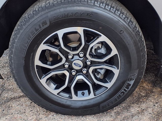 Certified 2023 Ford Expedition XLT image 31