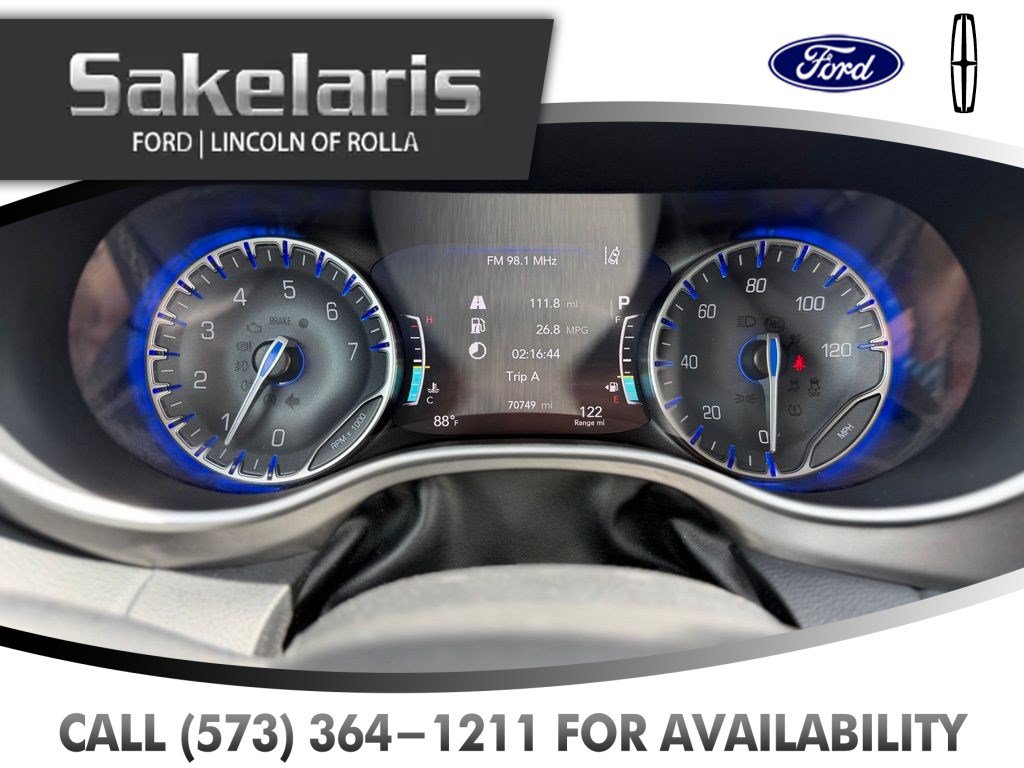 Used 2022 Chrysler Pacifica Touring-L FWD image 21