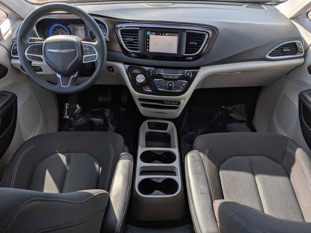 Used 2023 Chrysler Voyager LX FWD image 20