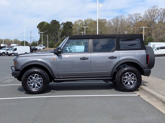 Certified 2024 Ford Bronco Badlands AWD/4WD image 7