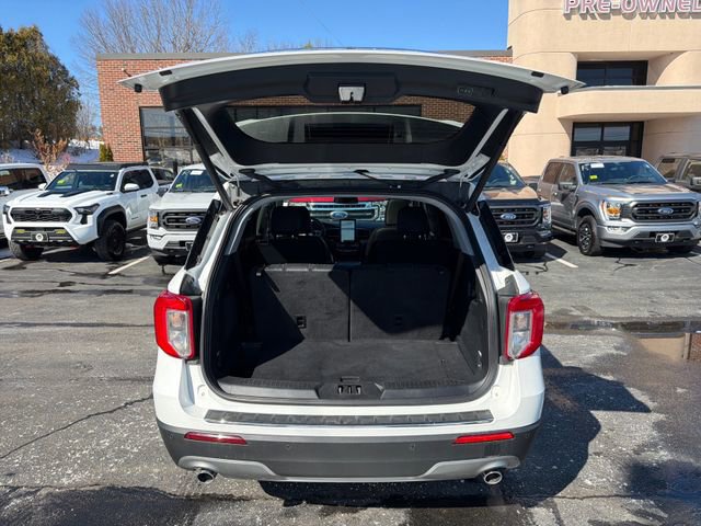 Certified 2024 Ford Explorer Limited w/ Limited Technology Package image 12