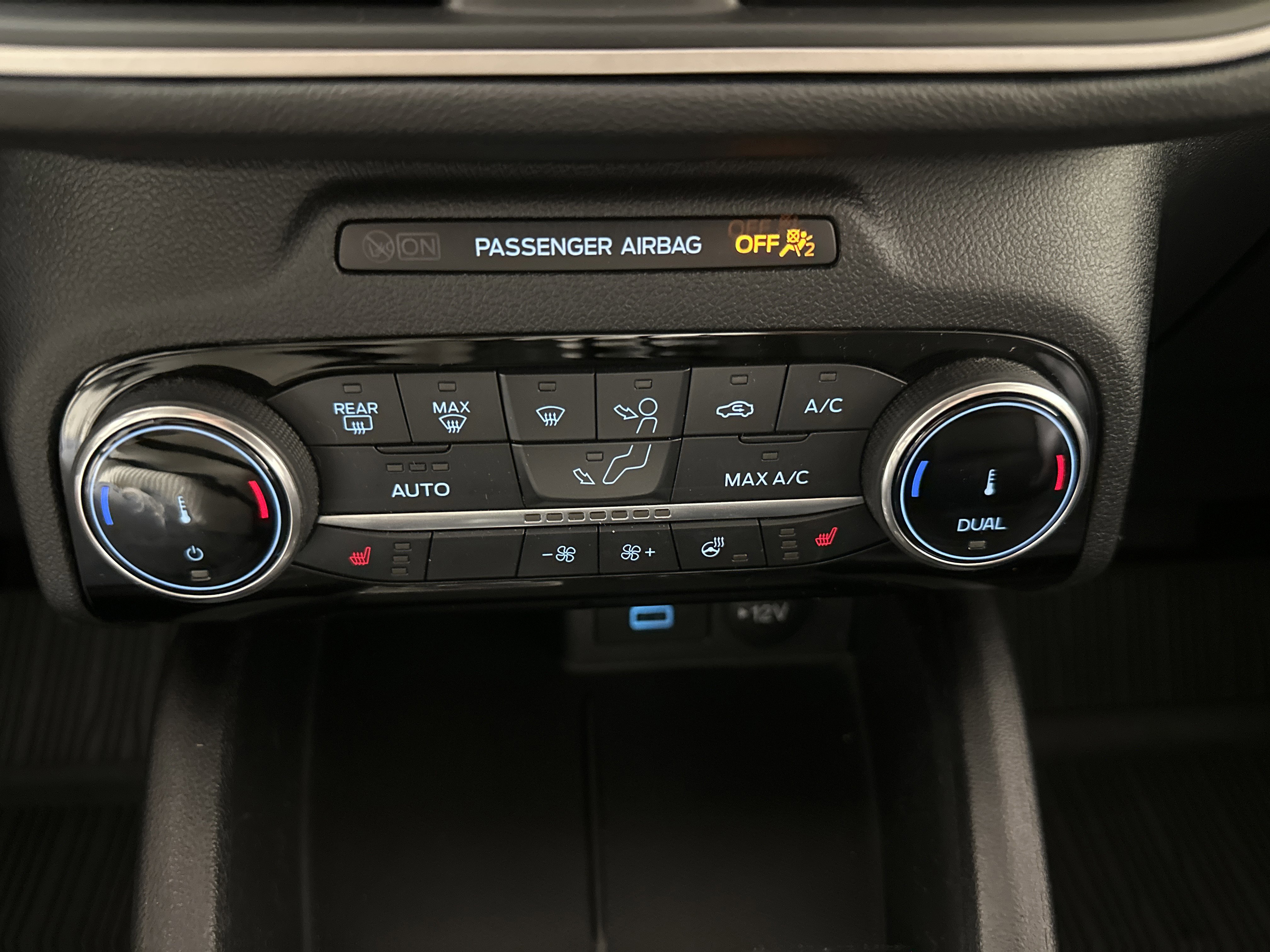 Certified 2022 Ford Escape SEL image 18